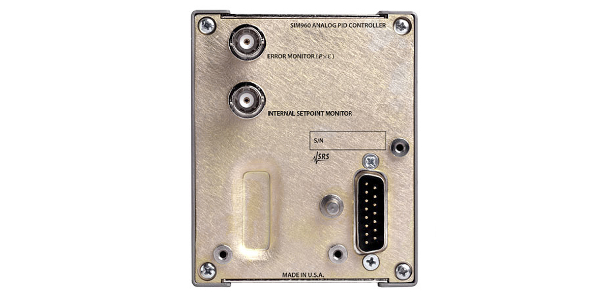 100 kHz analogový PID kontrolér Stanford Research Systems SIM960 - obrázok 