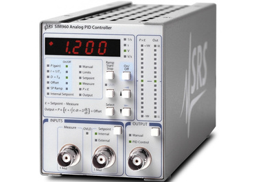 100 kHz analogový PID kontrolér Stanford Research Systems SIM960 - obrázok 1