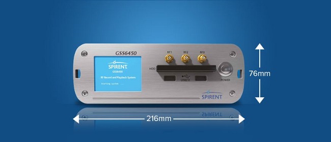Multifrekvenčný záznamník a prehrávač satelitných navigačných (GNSS) signálov Spirent GSS6450 - obrázok 